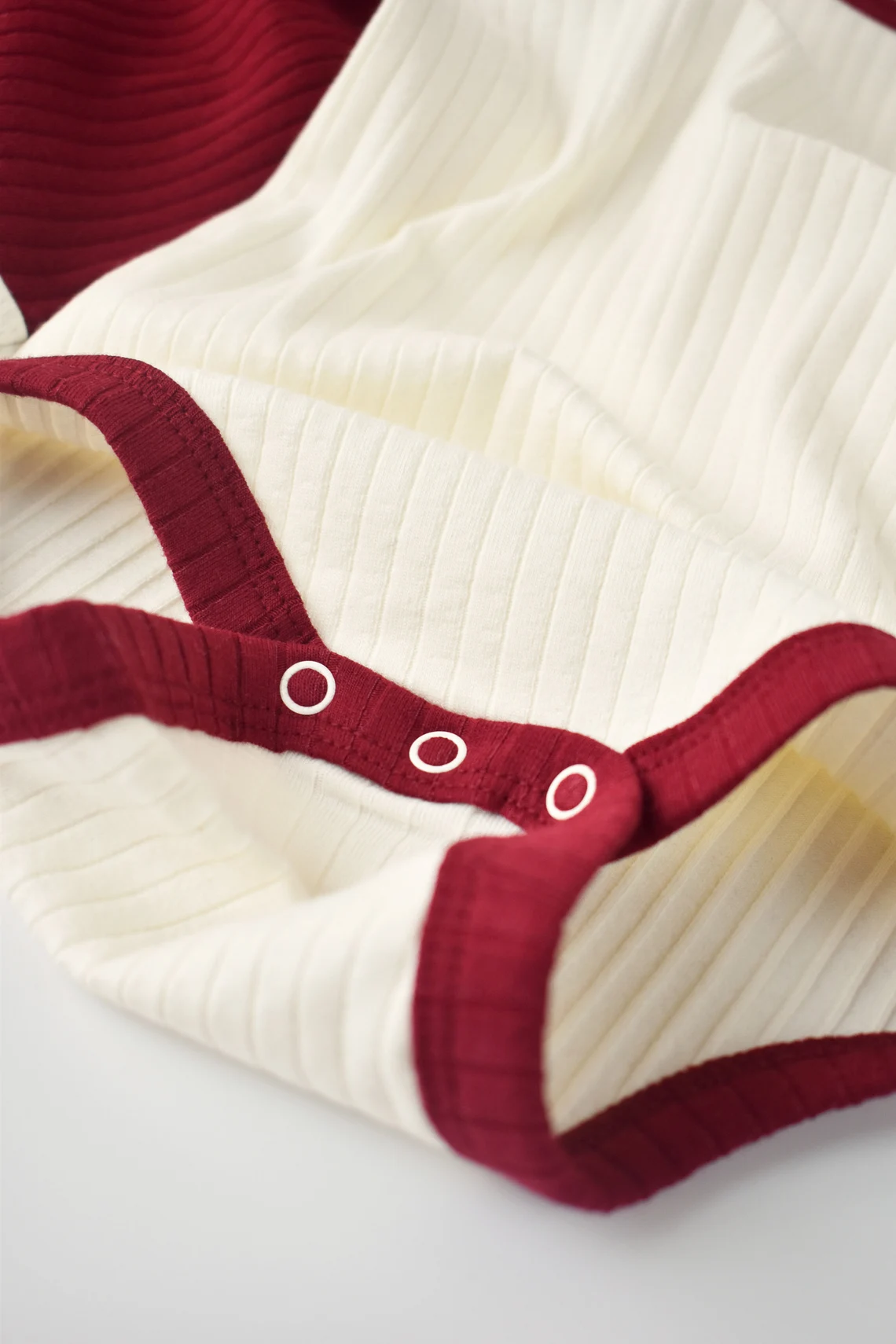 Body Bebé Sin Mangas Rib Cuello con Broche 2